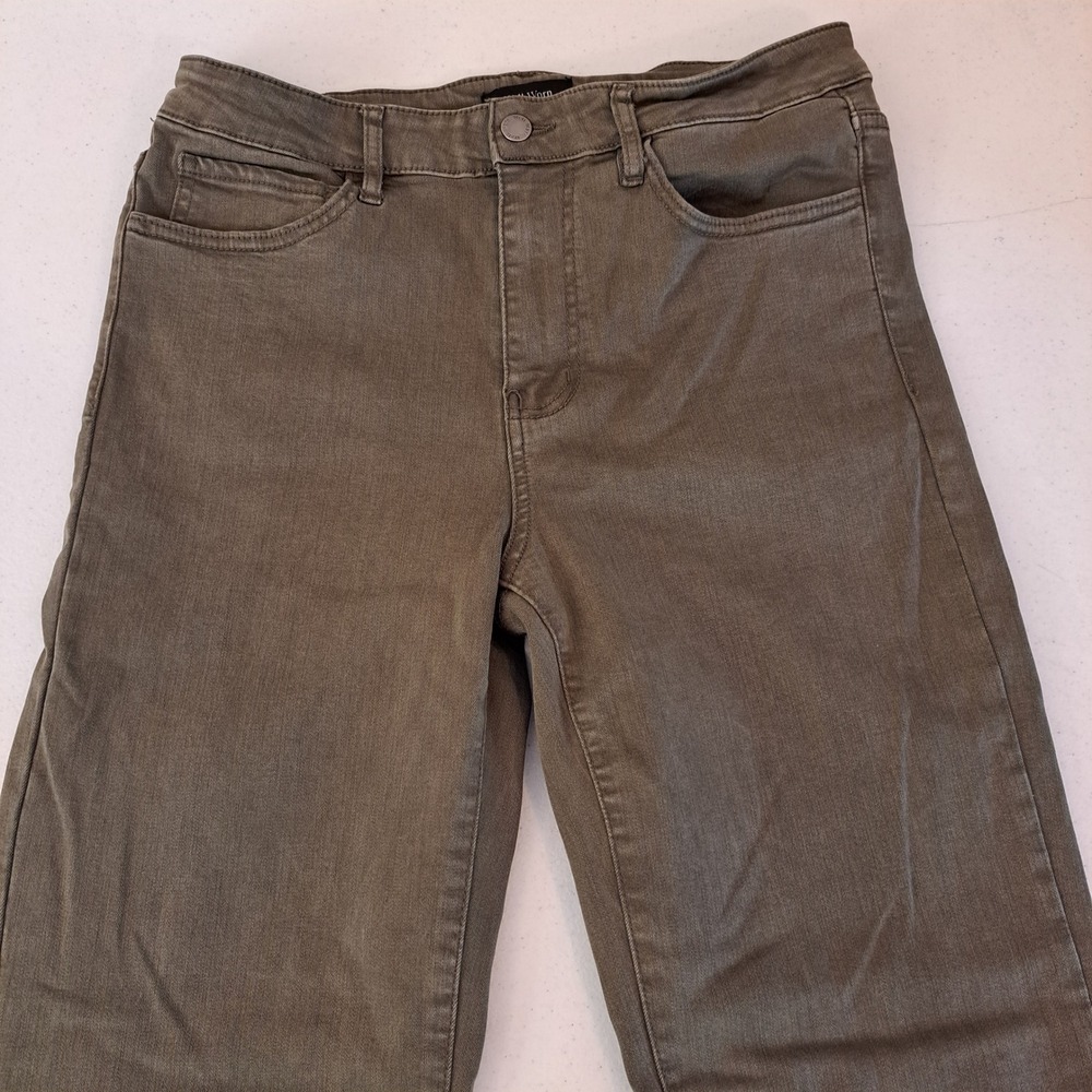 Well Worn Straight Leg Jeans Womens 10/30 Green‎ Excellent Stretch 926-287-B12